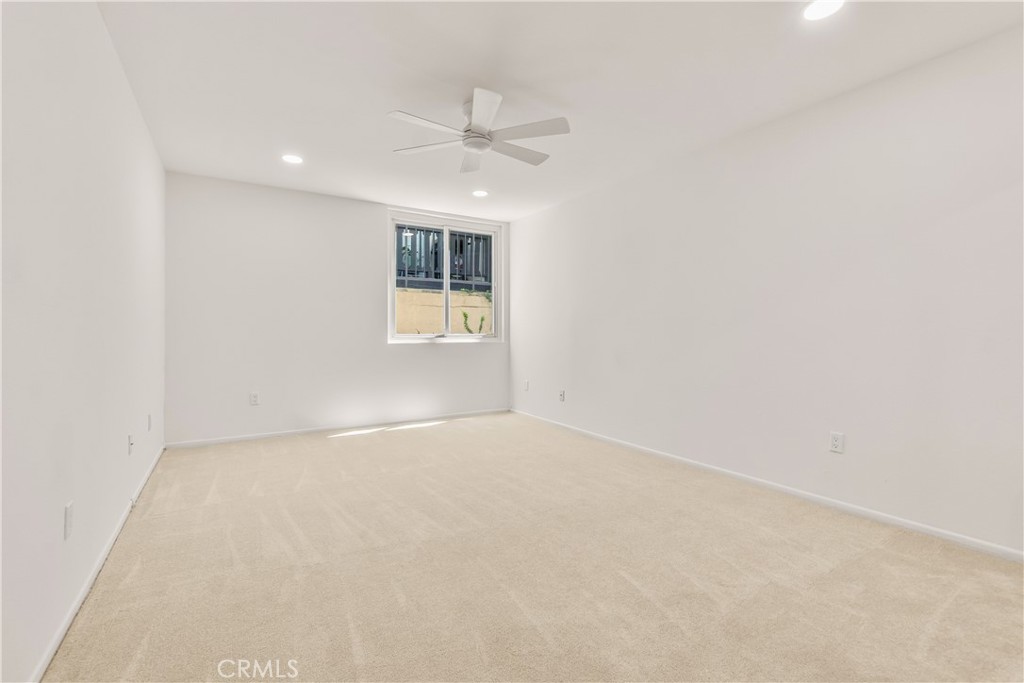 28121 Highridge