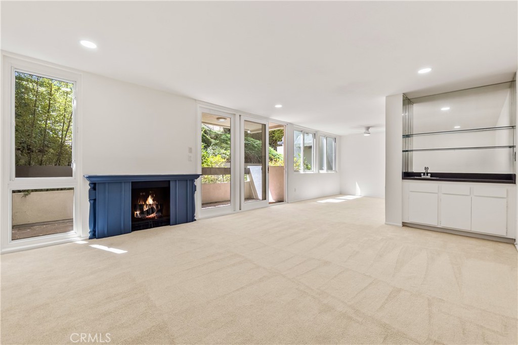 28121 Highridge