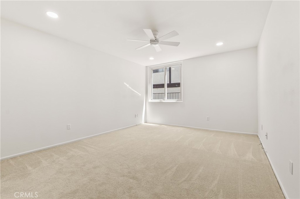 28121 Highridge