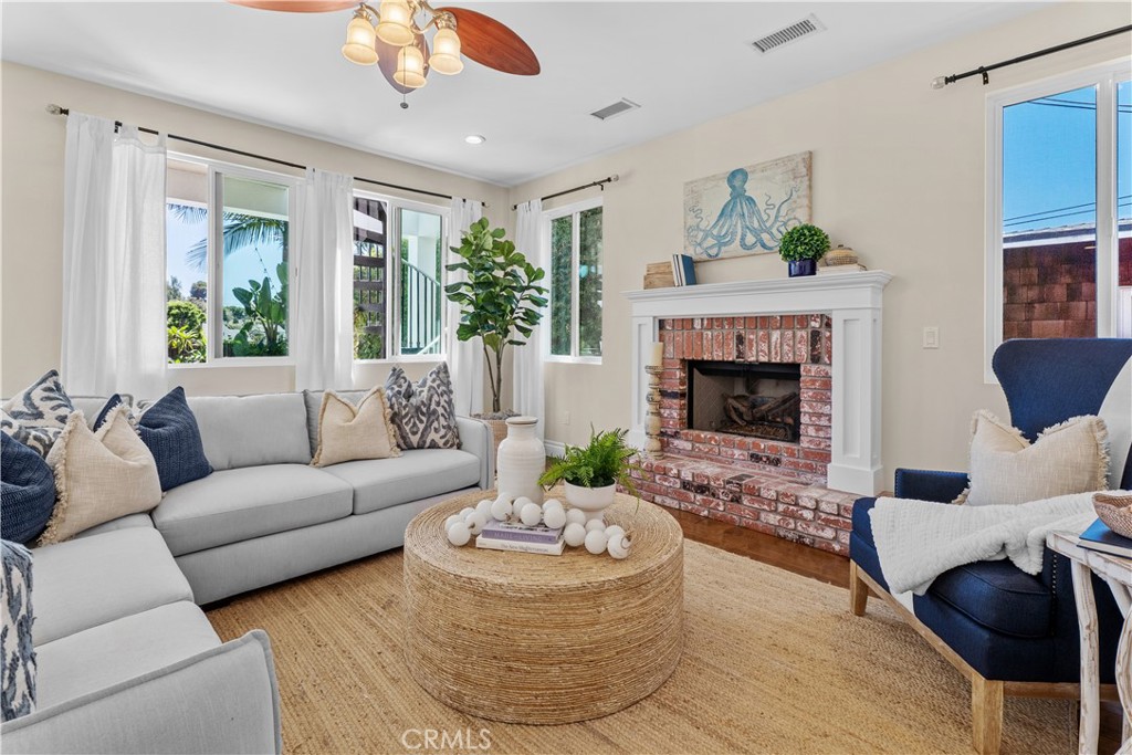 526 E Maple