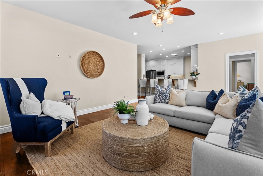 526 E Maple