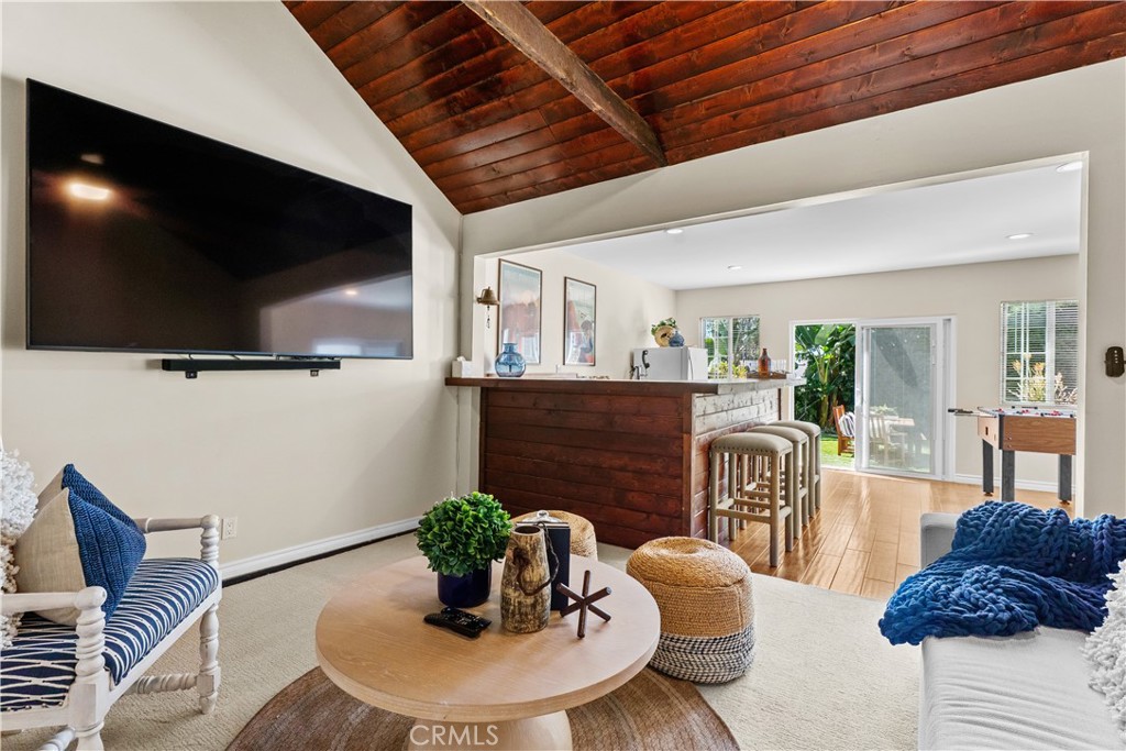 526 E Maple