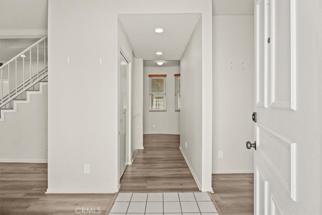 313 E Oak Avenue