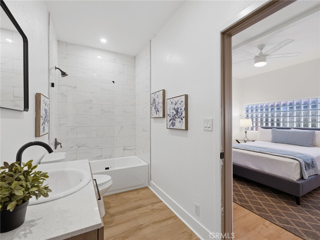 658 W 7th