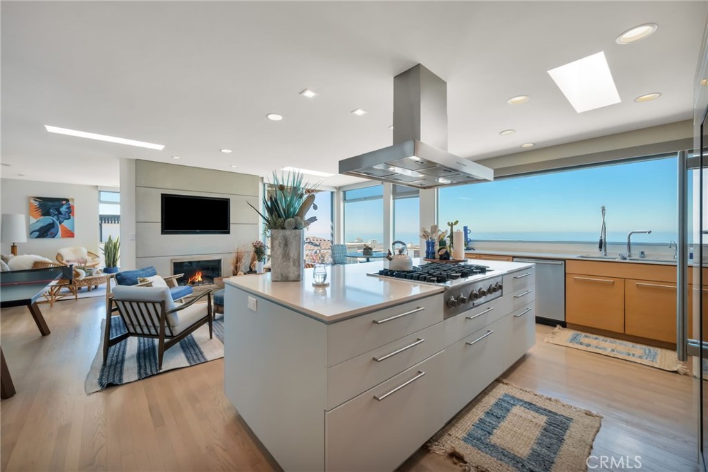 121 16th Street