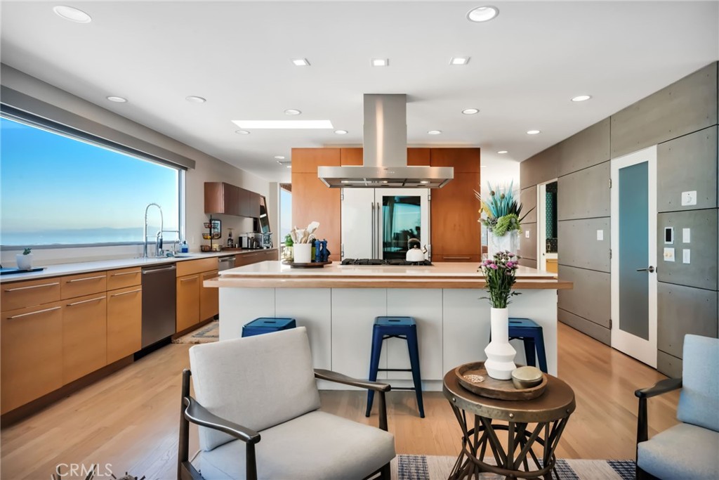 121 16th Street