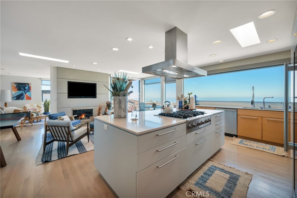121 16th Street