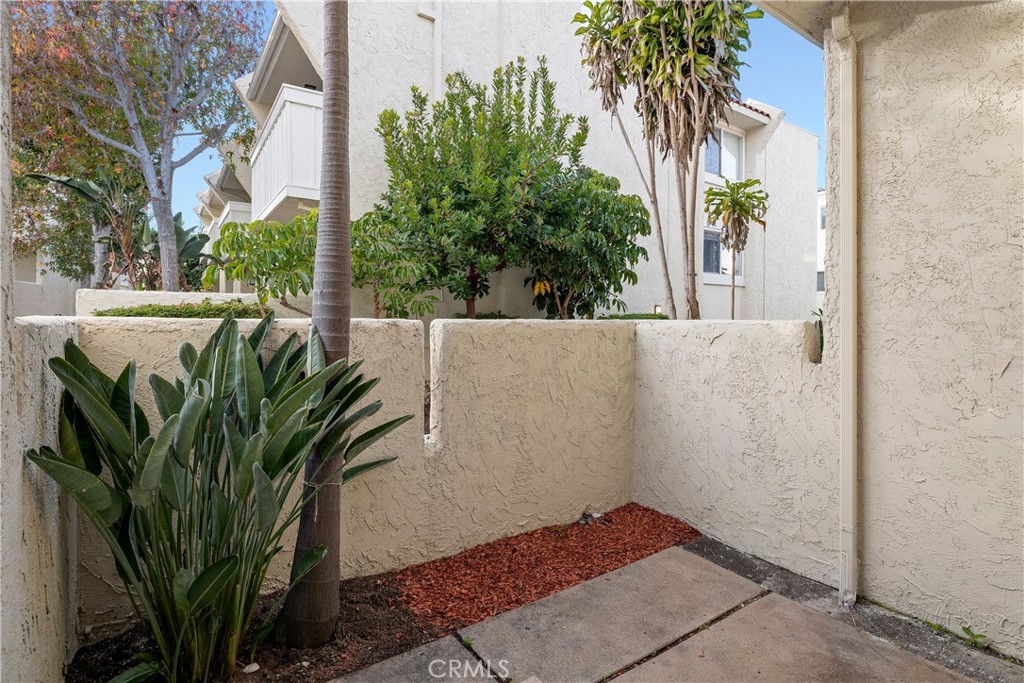 255 Valley