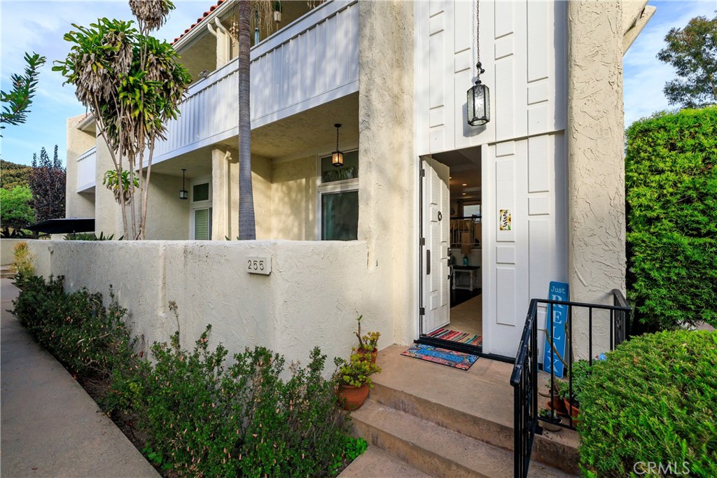 255 Valley