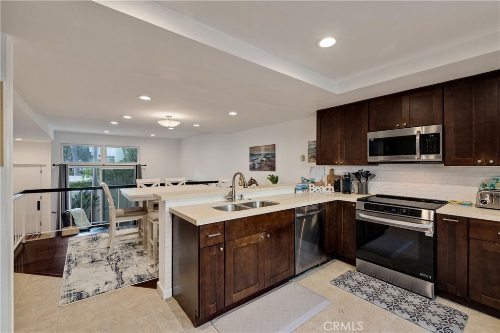 255 Valley