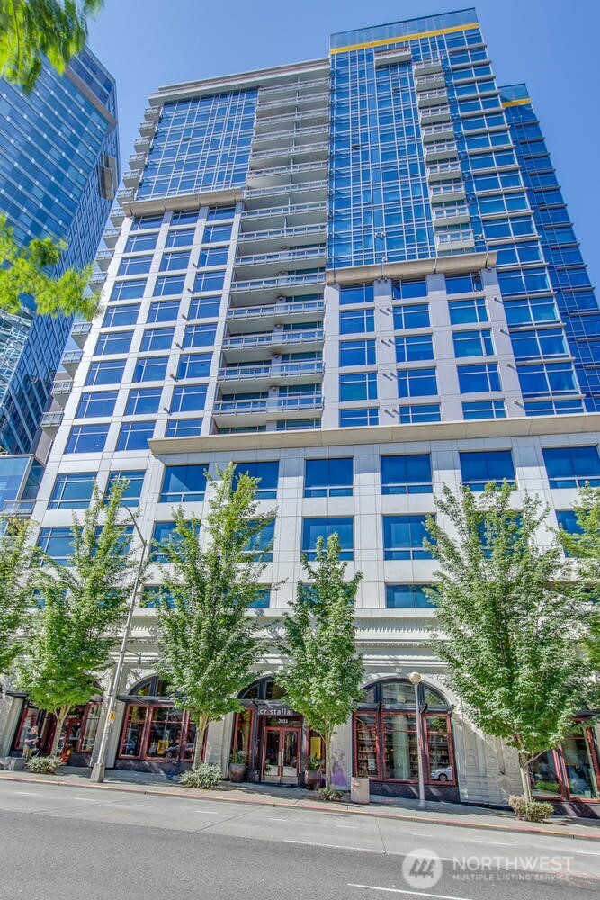 2033 2nd Avenue Unit: 1608