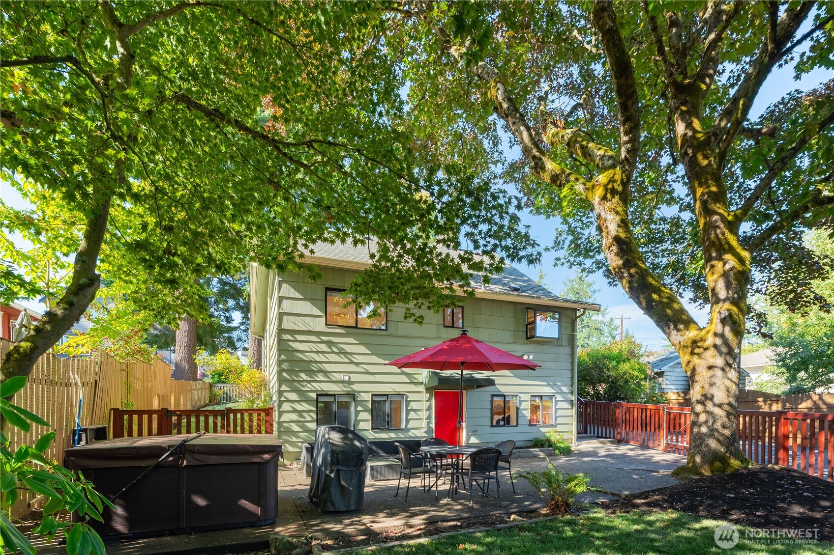 18344 Wallingford Avenue N