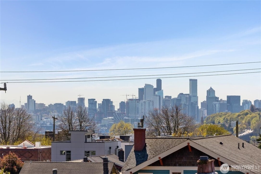 4815 Evanston Avenue N Unit: B