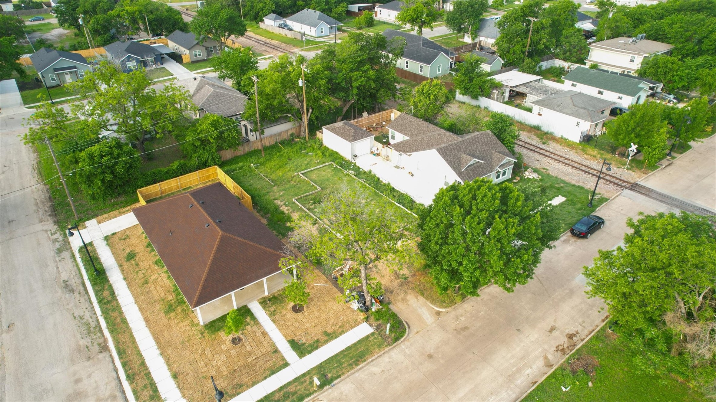 1404 E Cannon Street