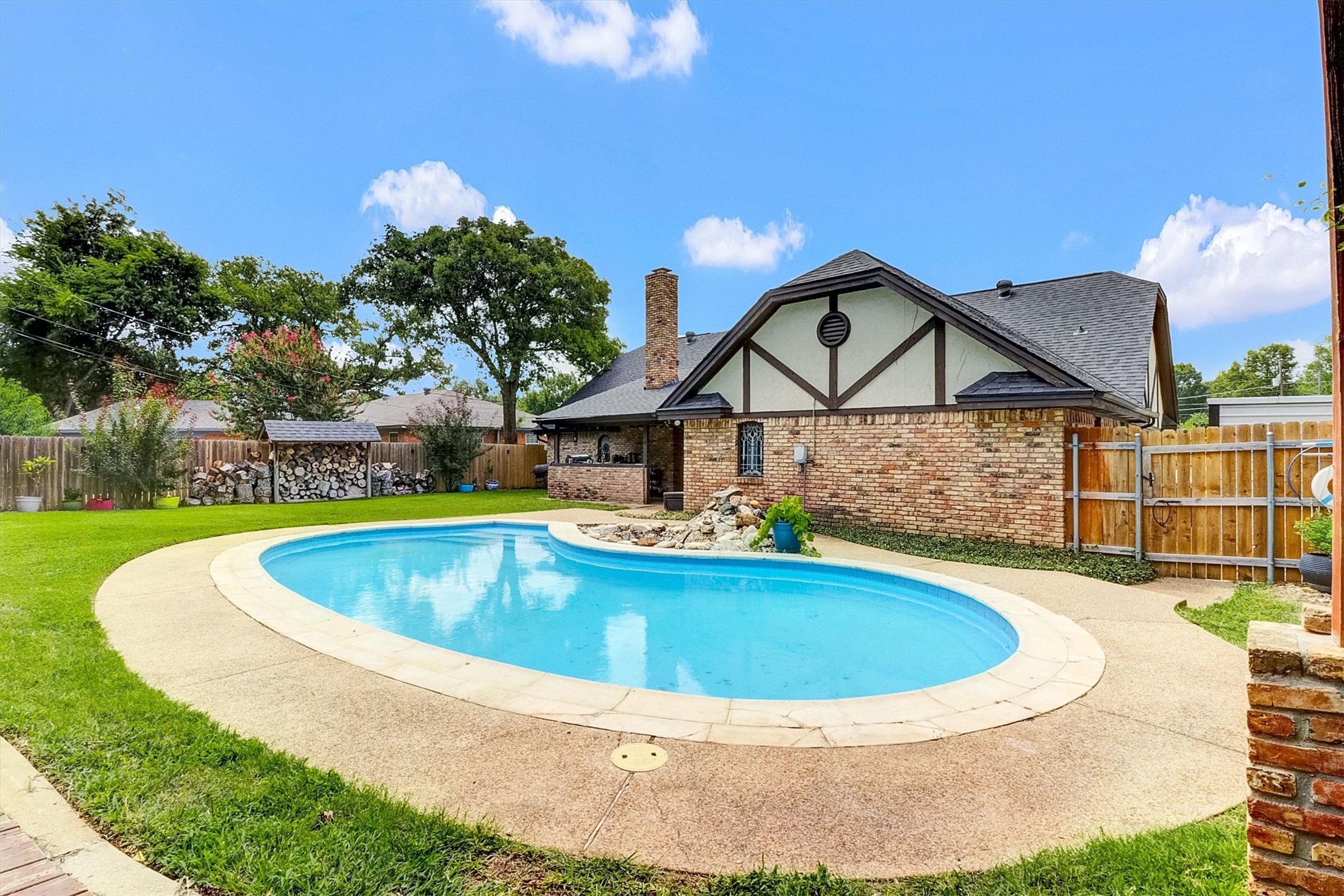 7217 Martha Lane