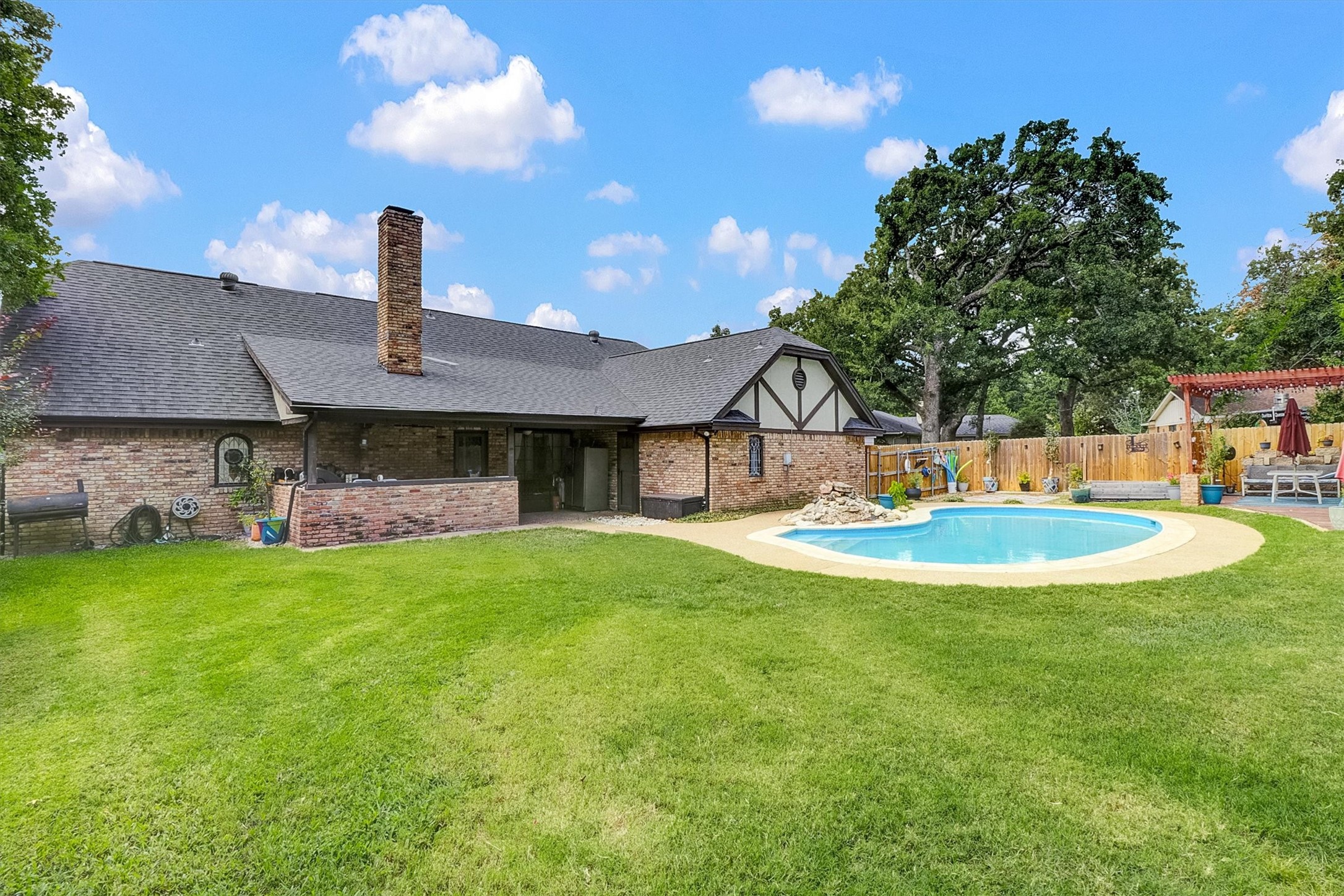 7217 Martha Lane