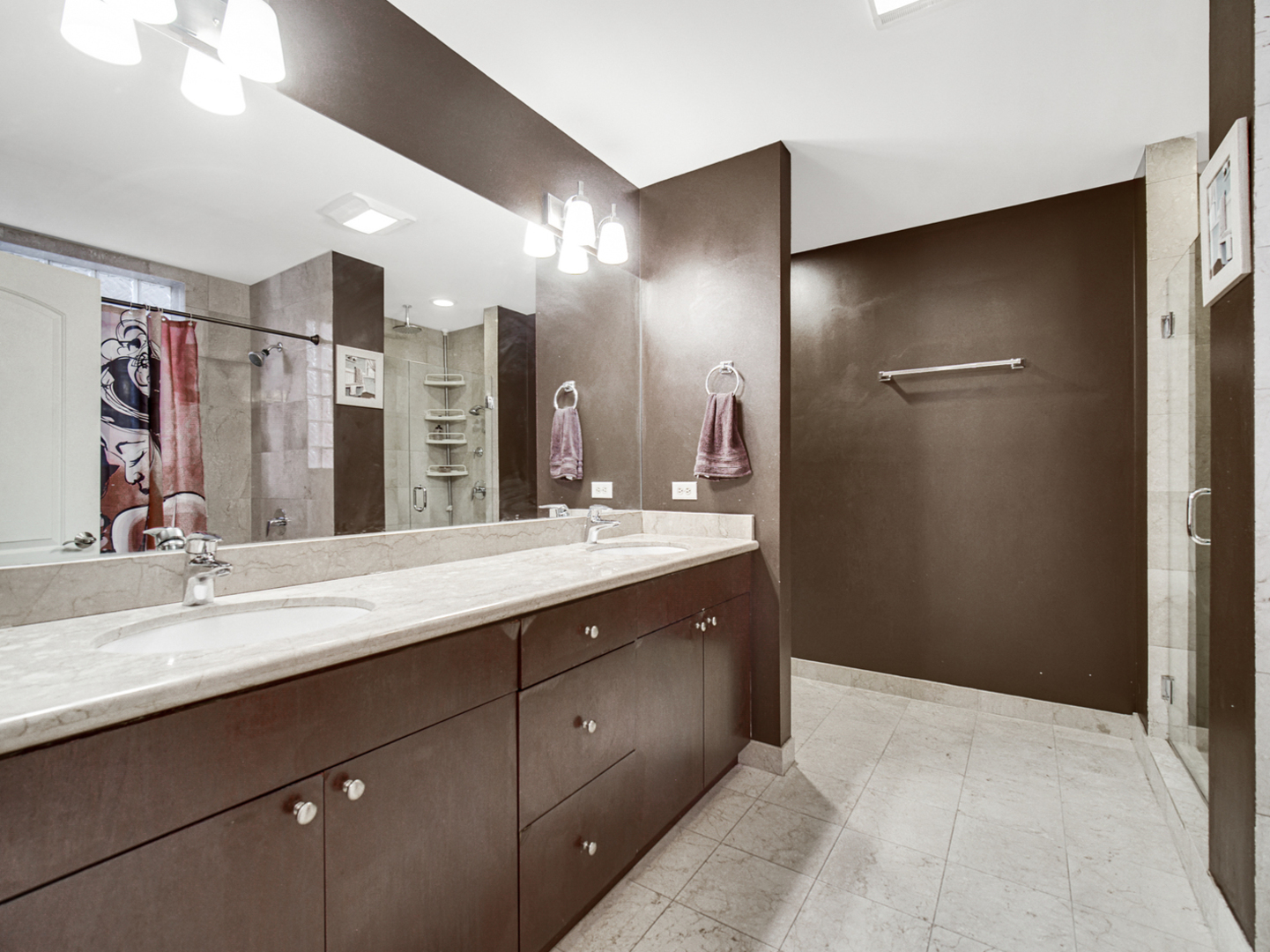 4806 S Saint Lawrence Avenue Unit: 1S