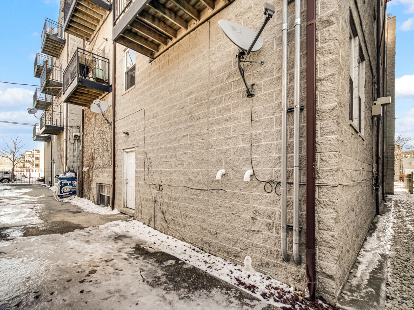 4806 S Saint Lawrence Avenue Unit: 1S