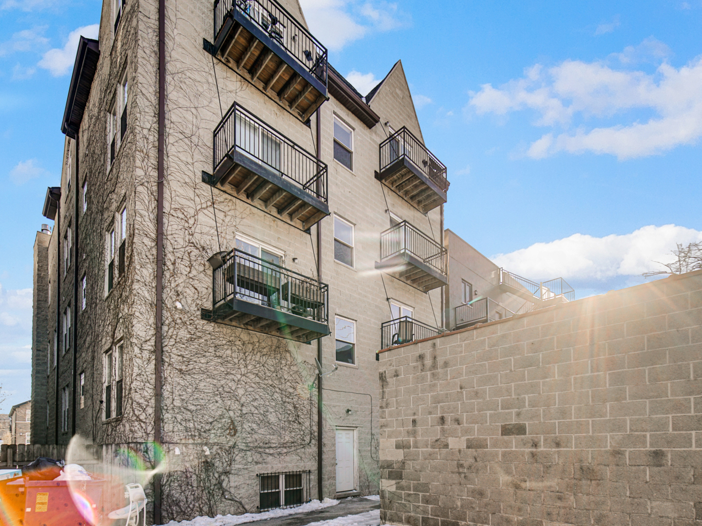 4806 S Saint Lawrence Avenue Unit: 1S