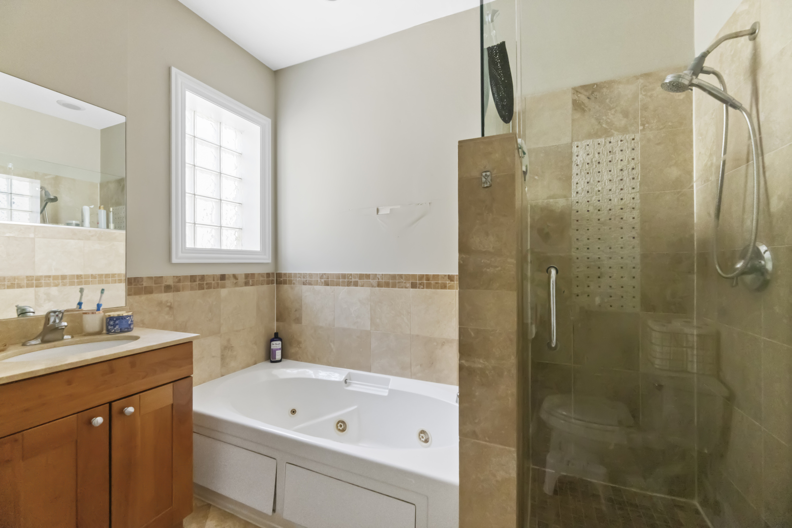 4424 S Indiana Avenue Unit: 4N