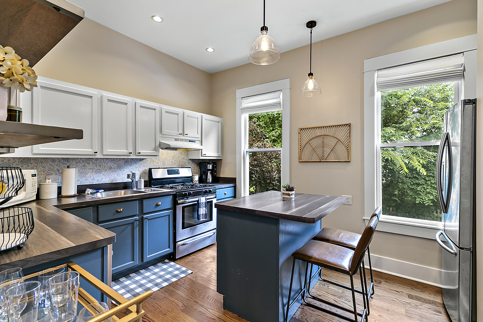 2128 W 110th Place