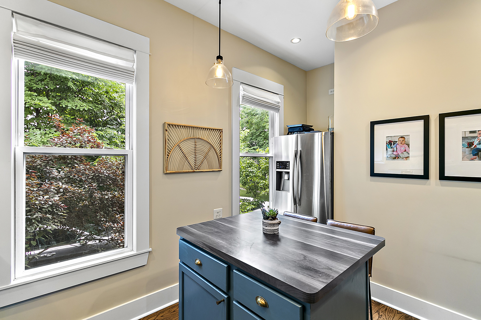 2128 W 110th Place