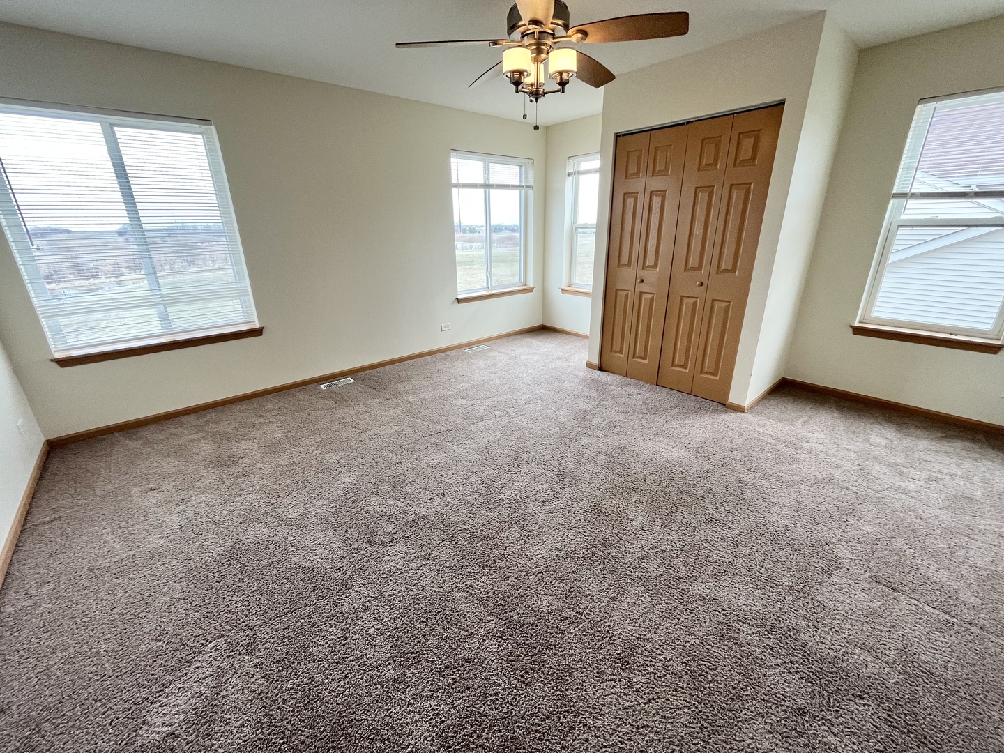 6620 BRIDLE PATH Drive