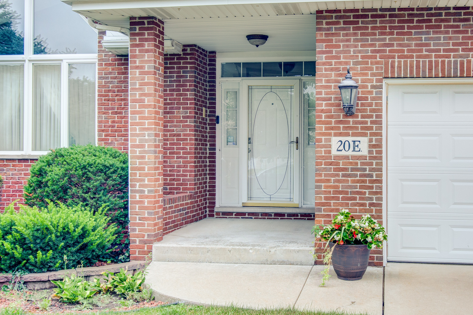 20 E Morningside Drive