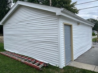 18015 Wentworth Avenue