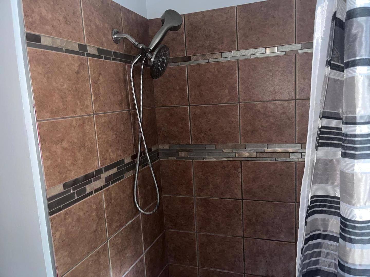 18015 Wentworth Avenue