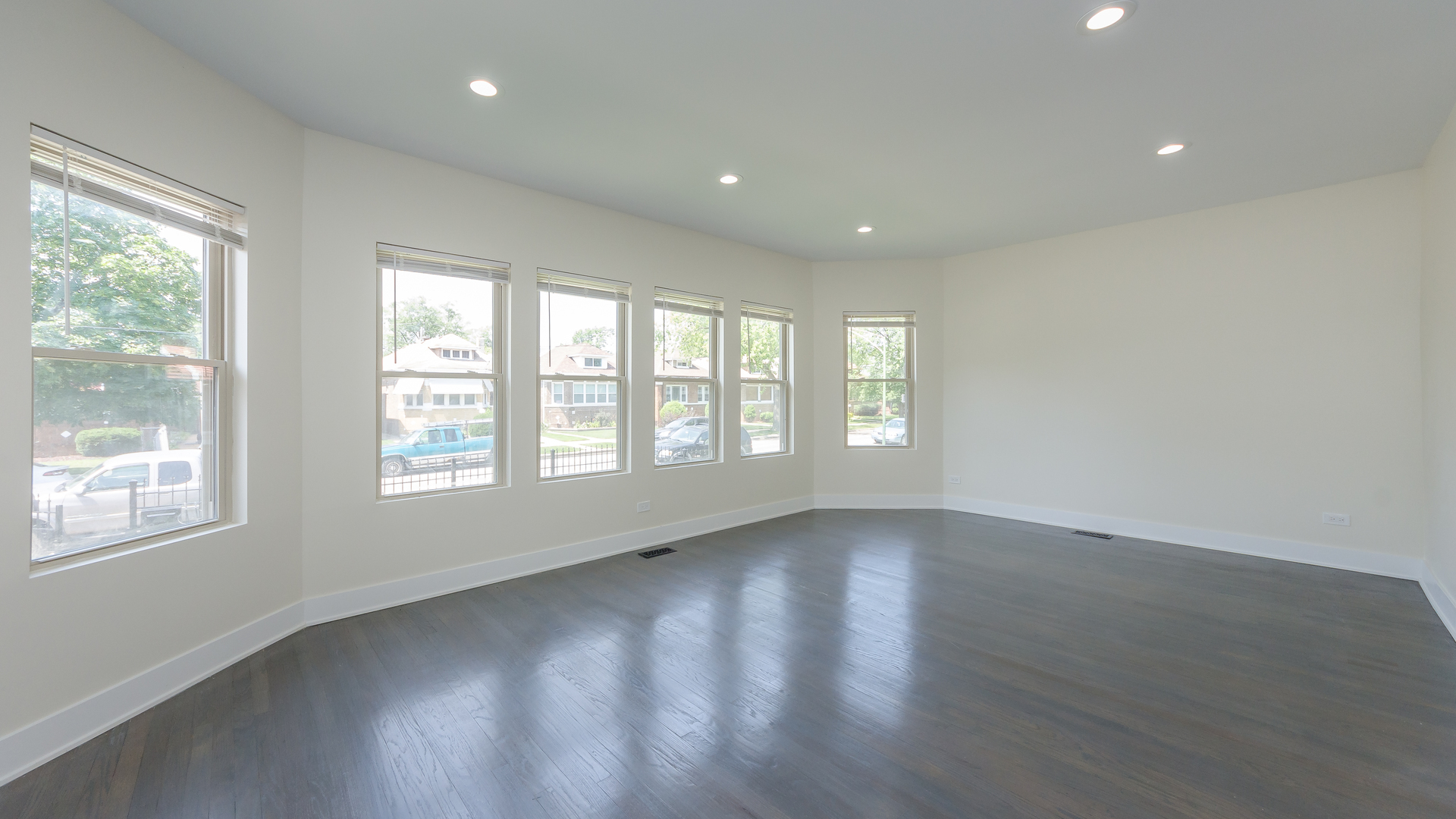 10237 S Green Street