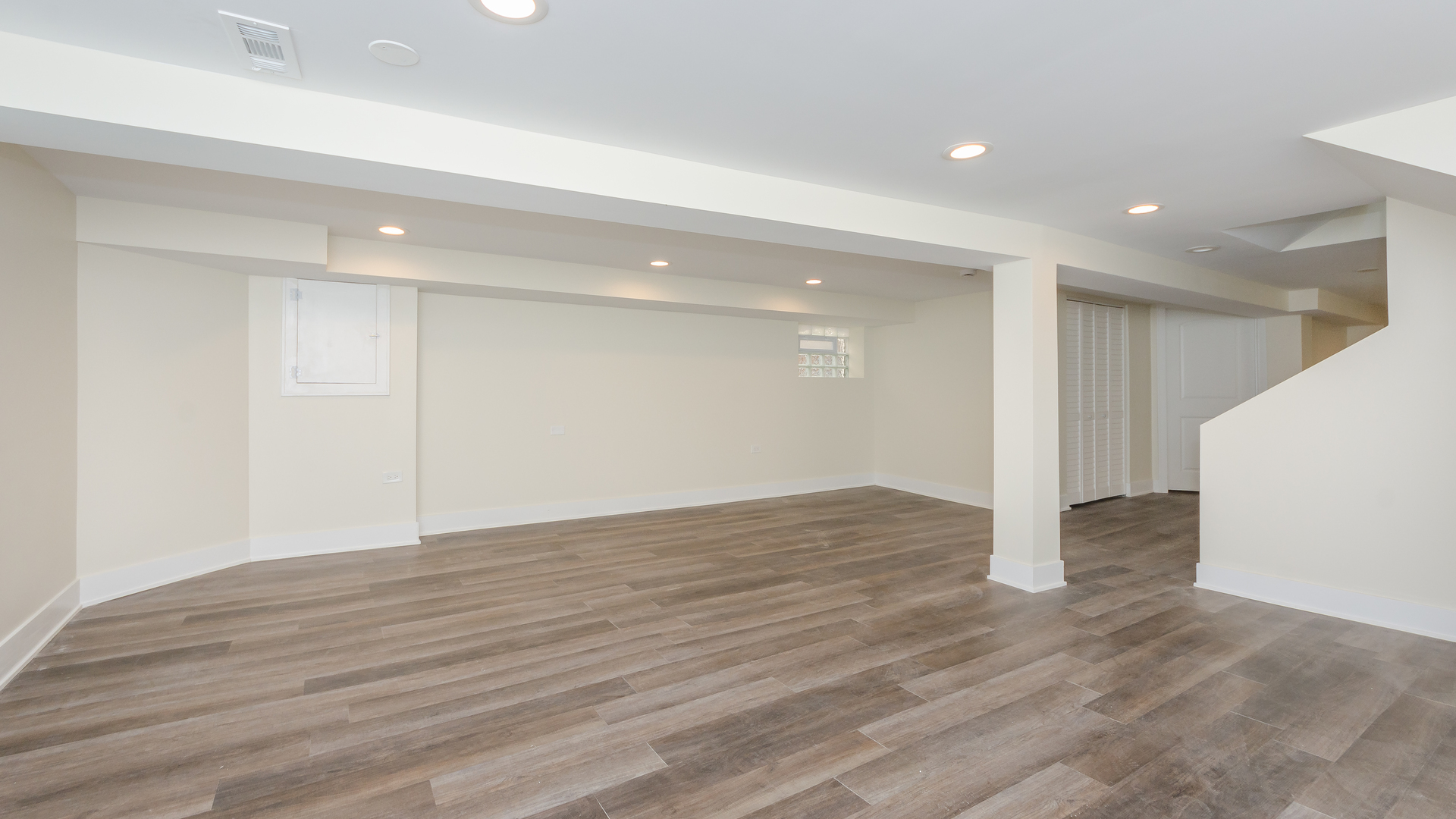 10237 S Green Street