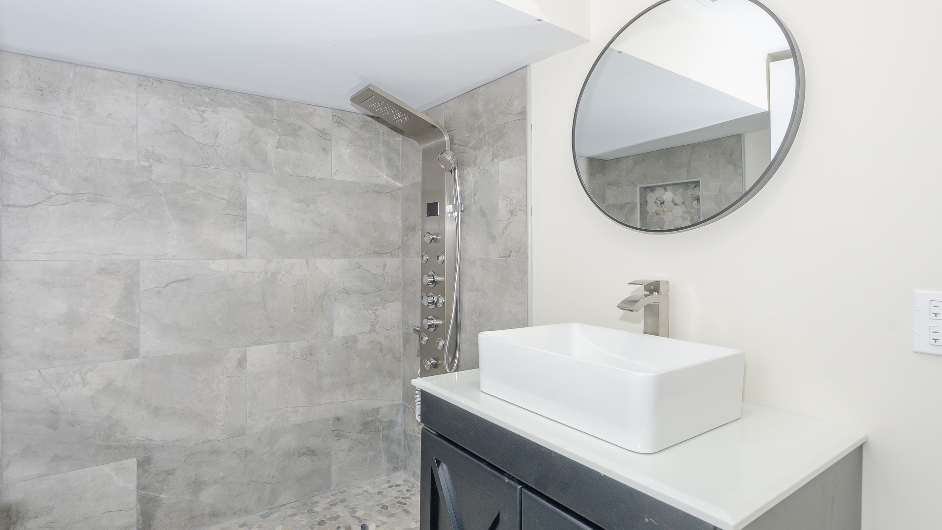 10237 S Green Street