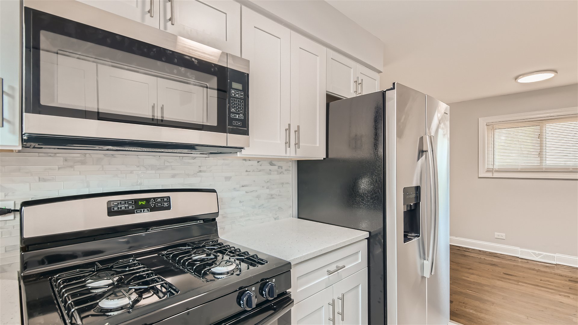 11442 S Racine Avenue