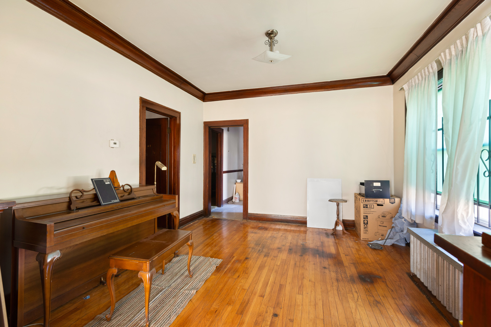 720 E 90th Street