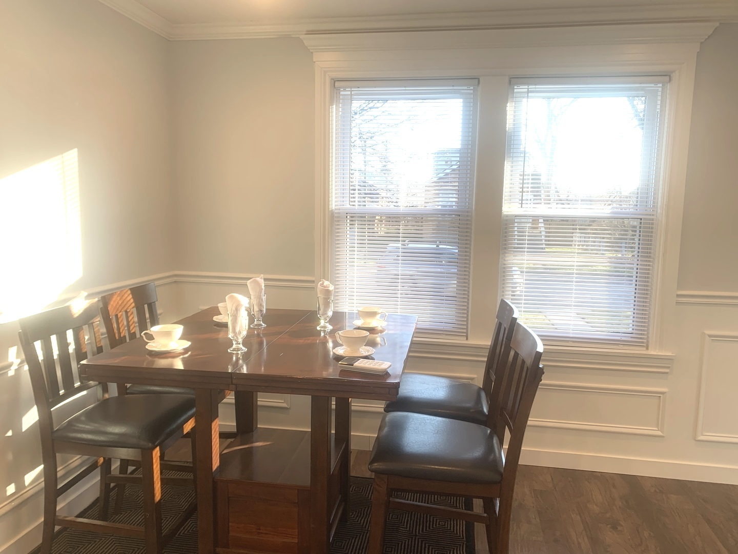 10132 S Green Street