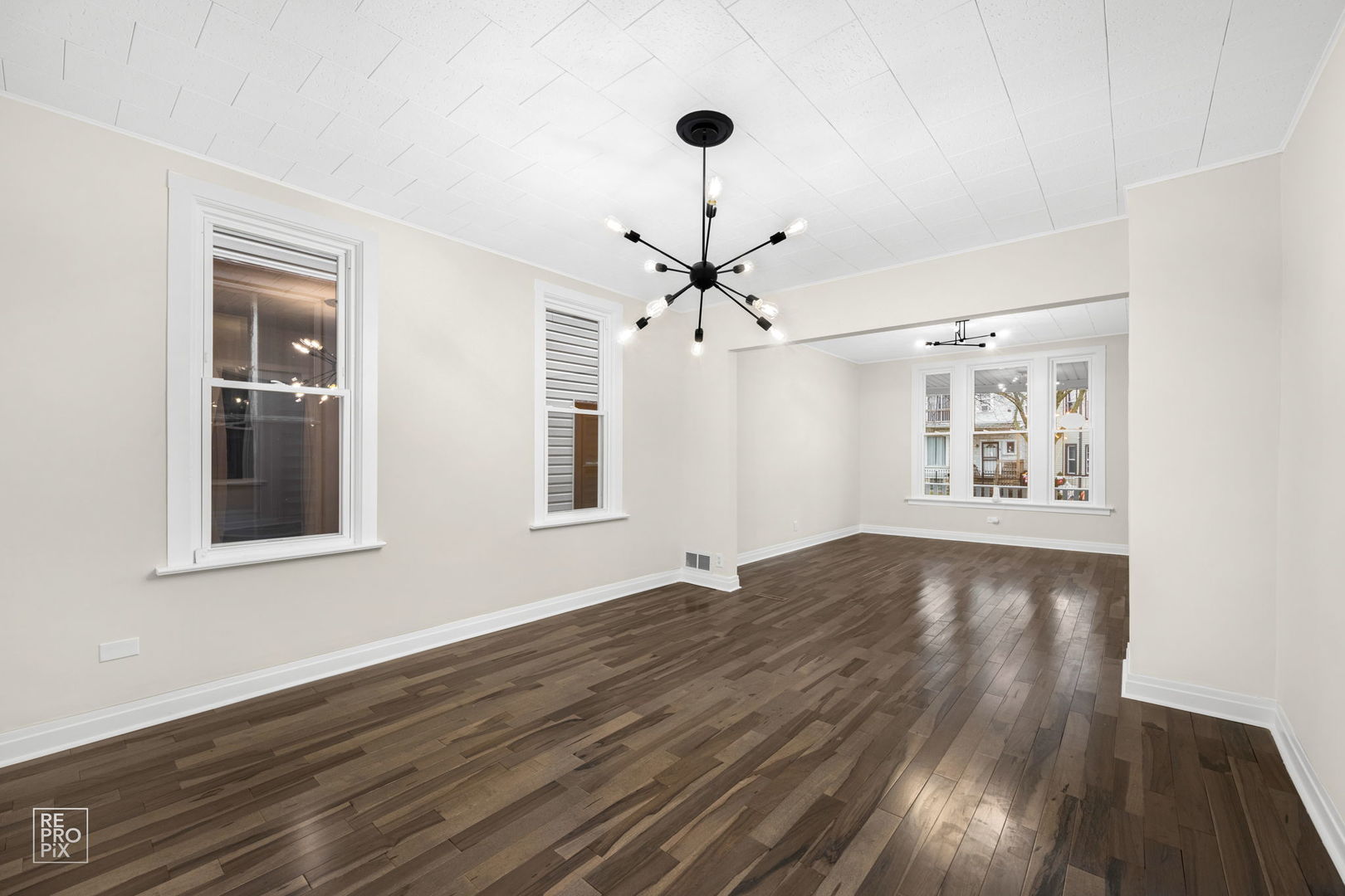 7821 S Muskegon Avenue