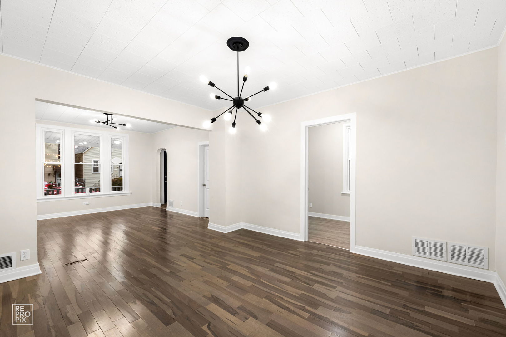 7821 S Muskegon Avenue