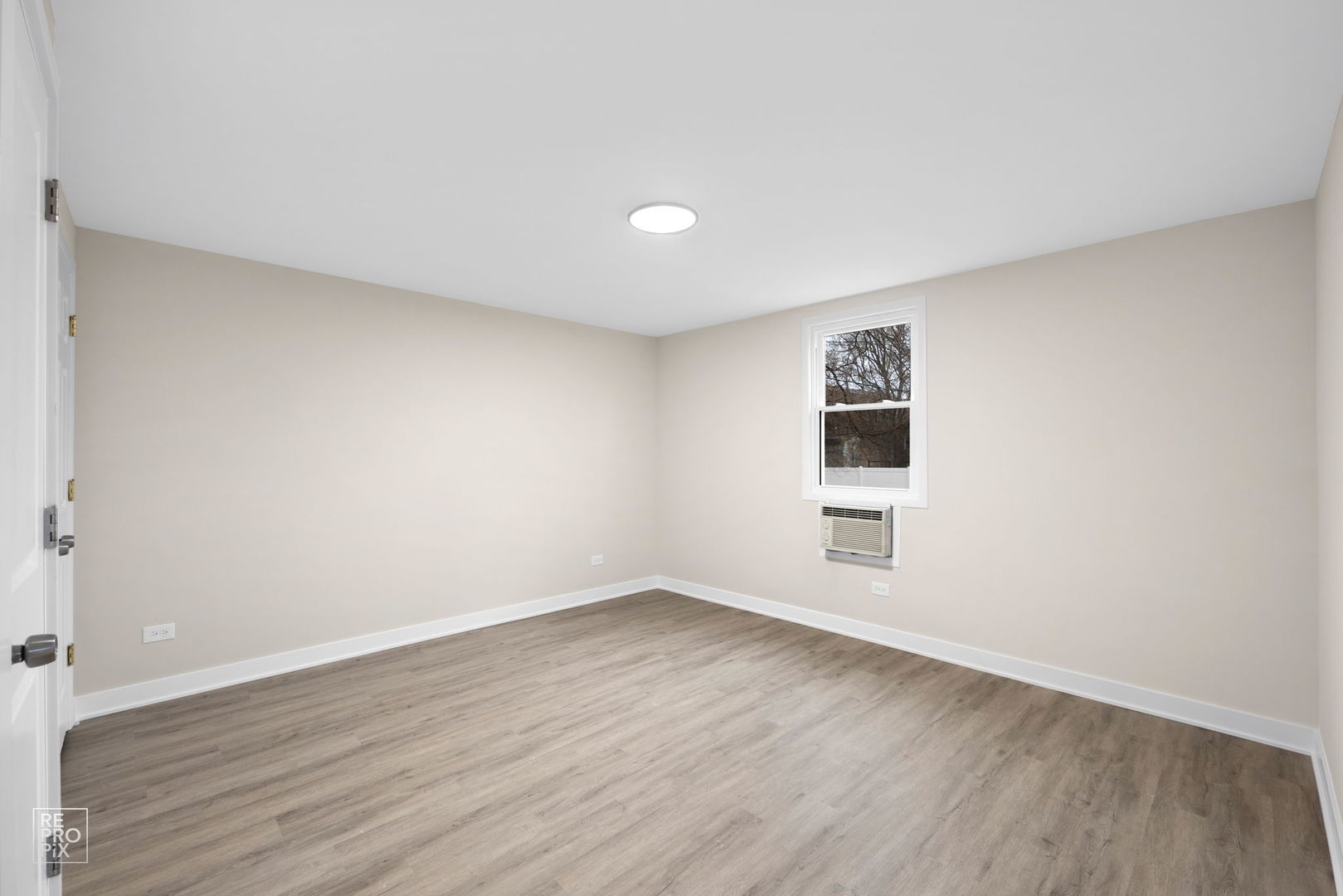 7821 S Muskegon Avenue