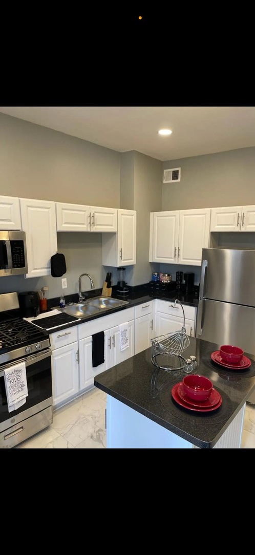 6621 S Marquette Road Unit: 2