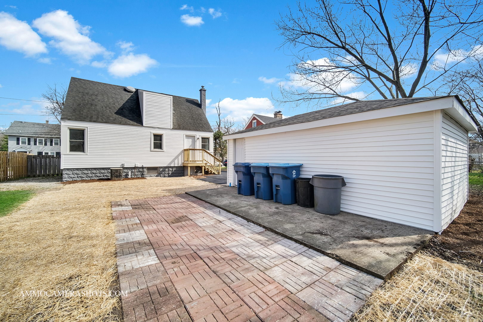 14804 Riverside Drive