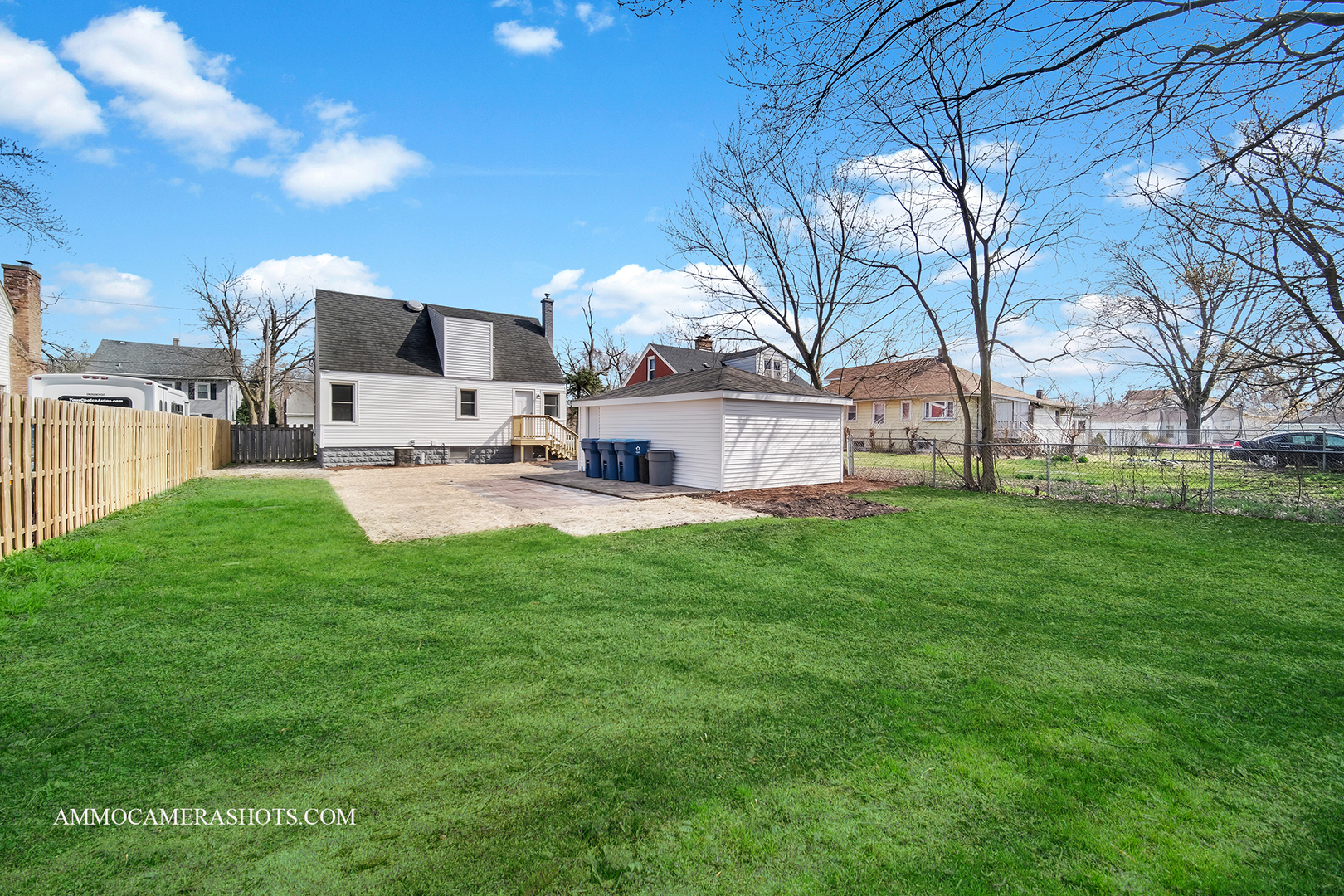 14804 Riverside Drive