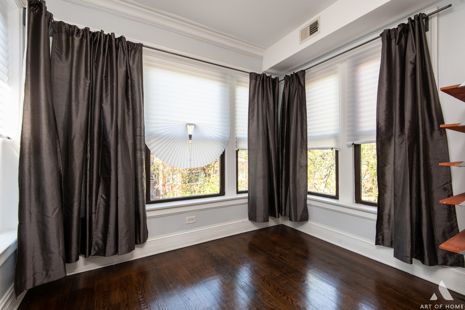 6729 S Ridgeland Avenue Unit: 3