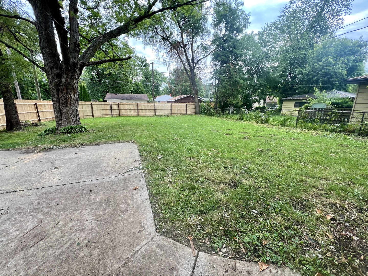 16725 Orchard Ridge Avenue