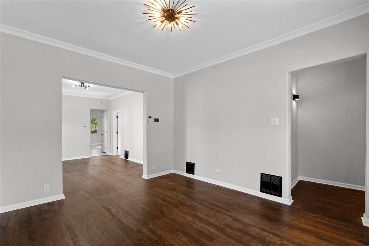 8601 S Wallace Street