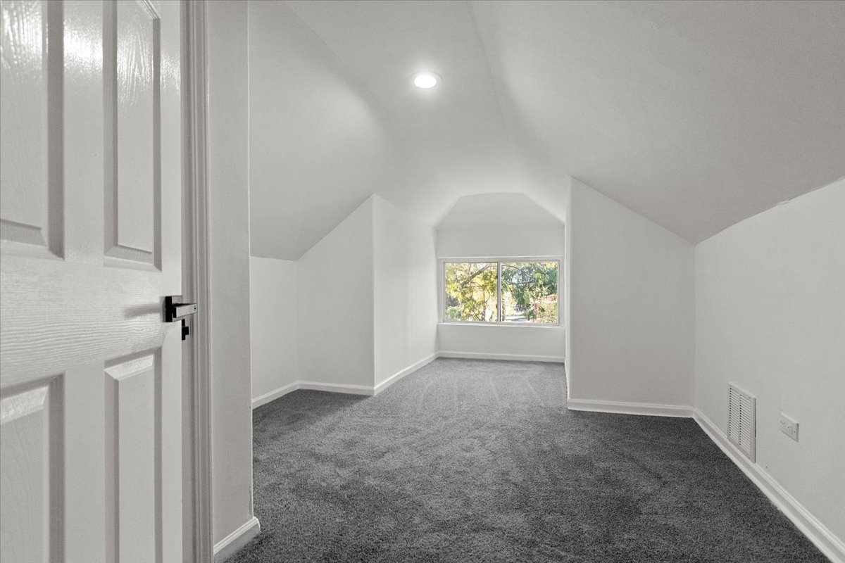 8601 S Wallace Street