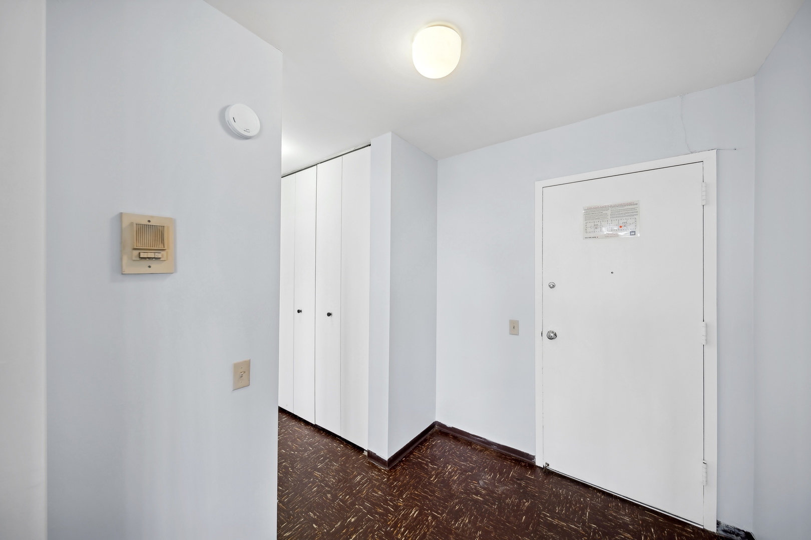 4800 S Lake Park Avenue Unit: 2504