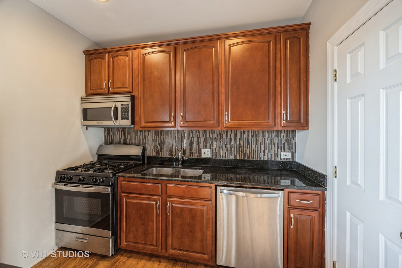 6324 S Kimbark Avenue Unit: 403