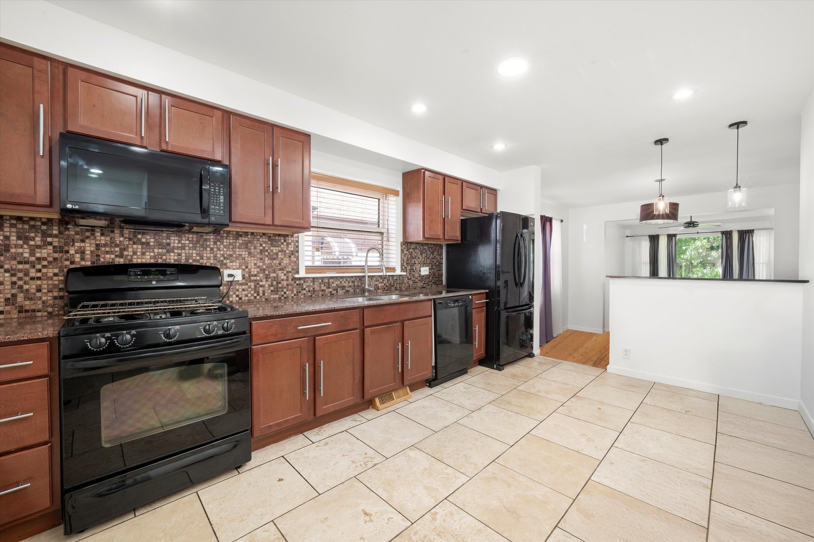 10742 S MORGAN Street