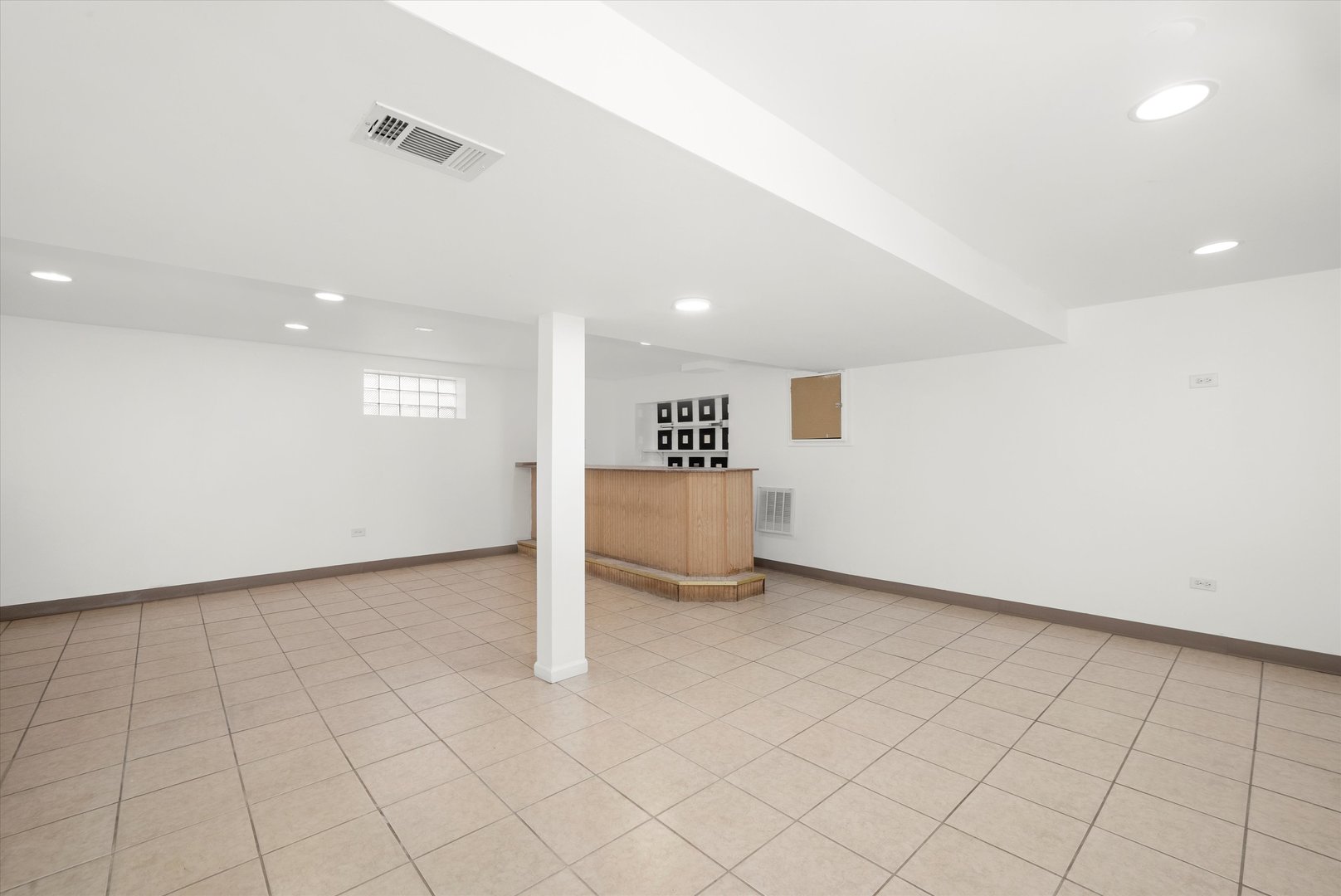 10742 S MORGAN Street